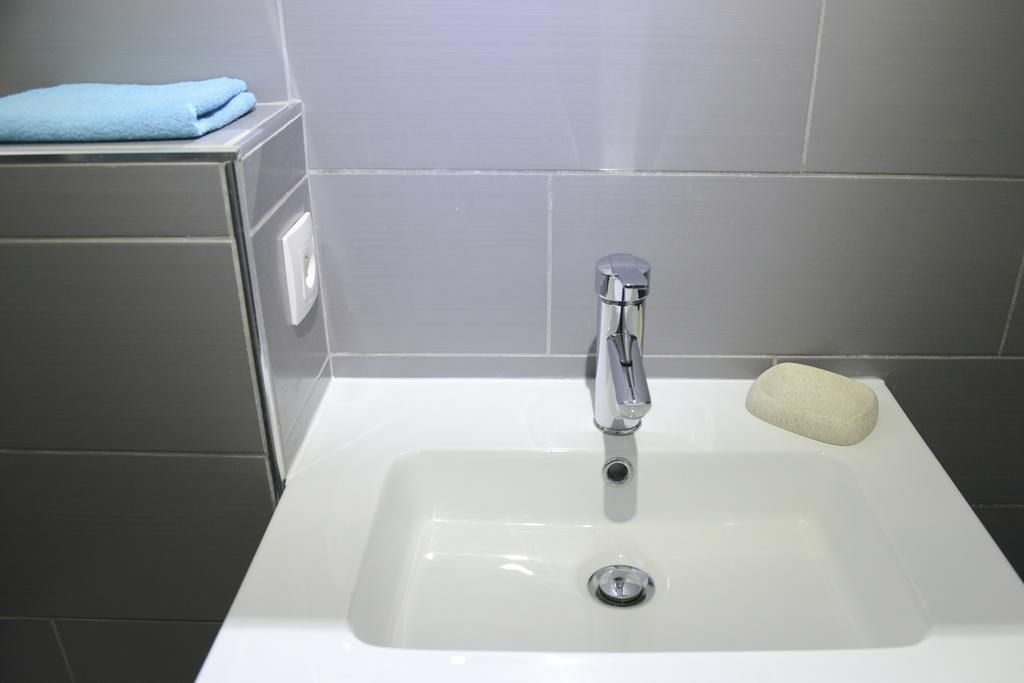 Studio Moderne A Centre Apartment *