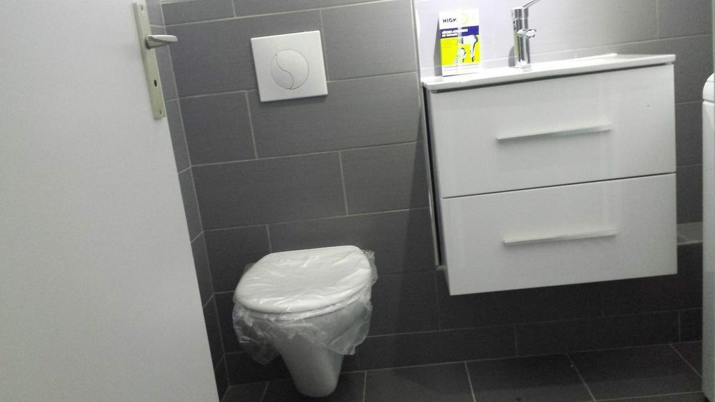 Studio Moderne A Centre *