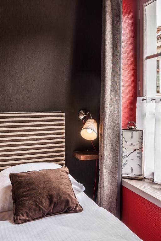 Le 84 Sainte-cath' Apartment *