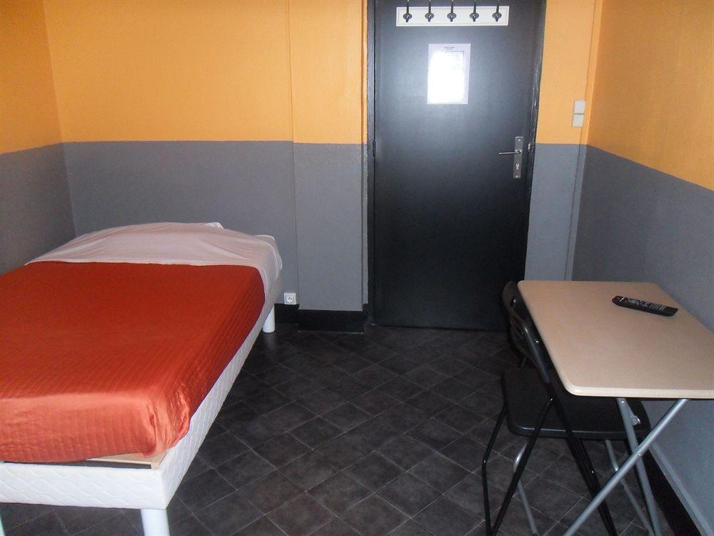 Hotel Chopin 2*