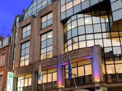 Hotel Express Centre By Ihg 3*
