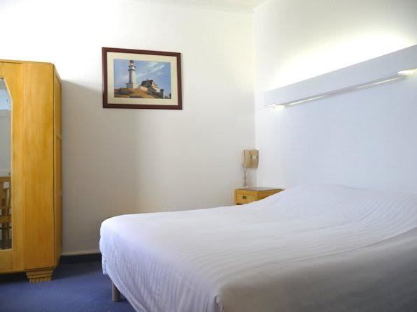 Hotel Saint Maurice 2*
