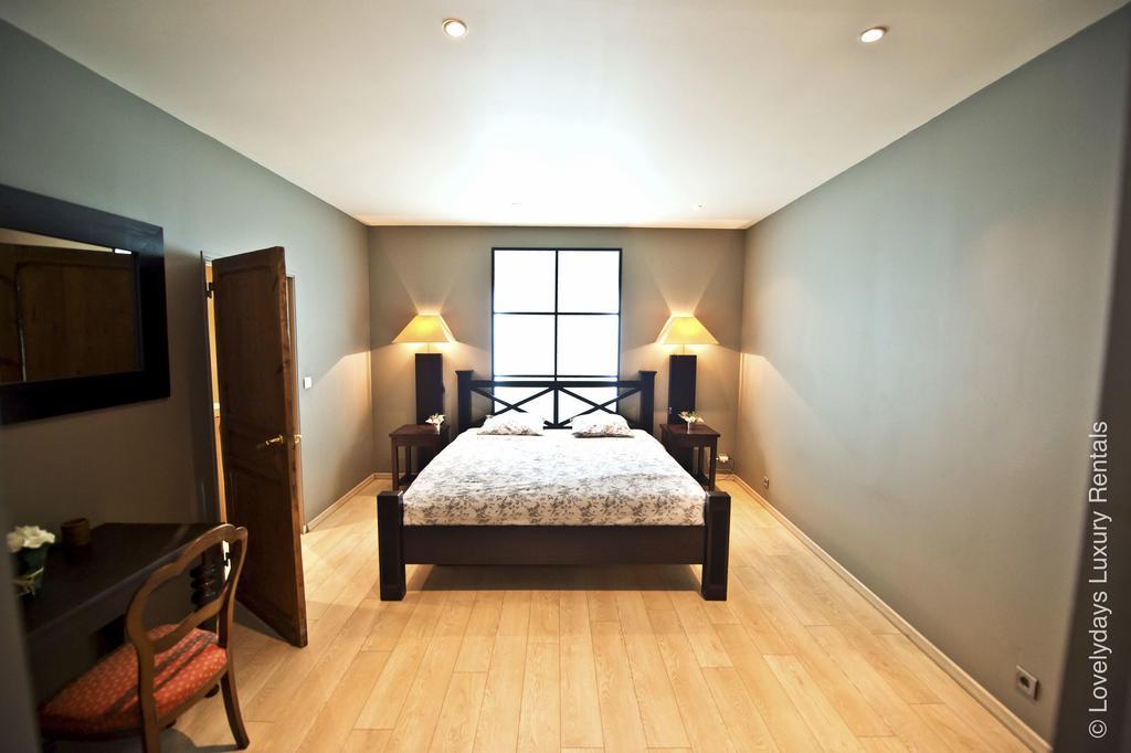 Vieux Apartment *