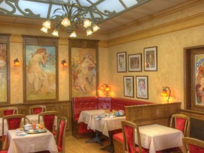De La Paix Hotel