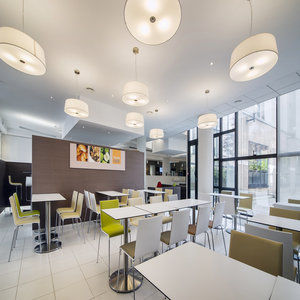 Express Centre By Ihg Hotel 3*