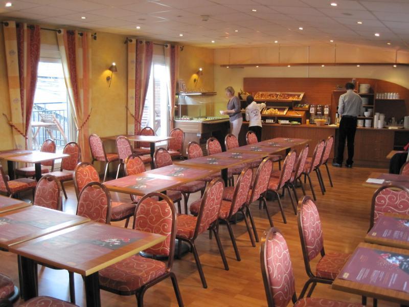 Chagnot Hotel 3*