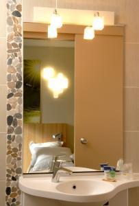 Chagnot Hotel 3*