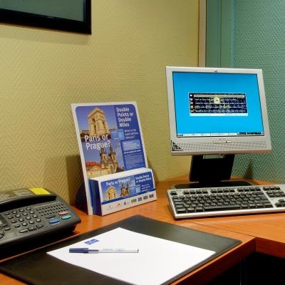 Express Centre By Ihg
