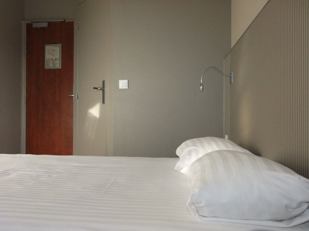 Brit Centre Hotel 3*