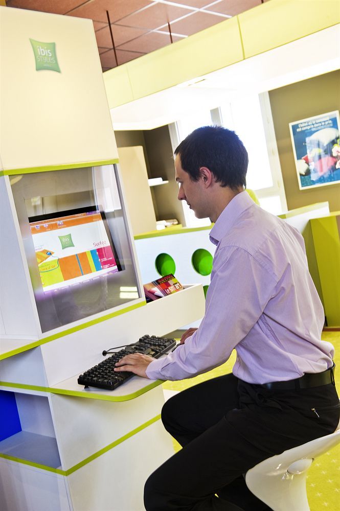 Ibis Styles Centre Gare Beffroi Hotel 3*
