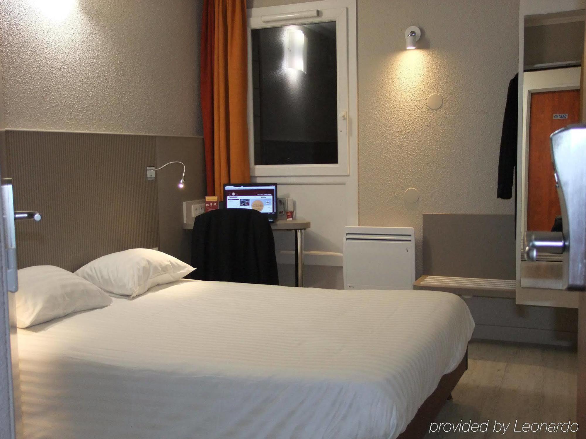 Brit Centre Hotel