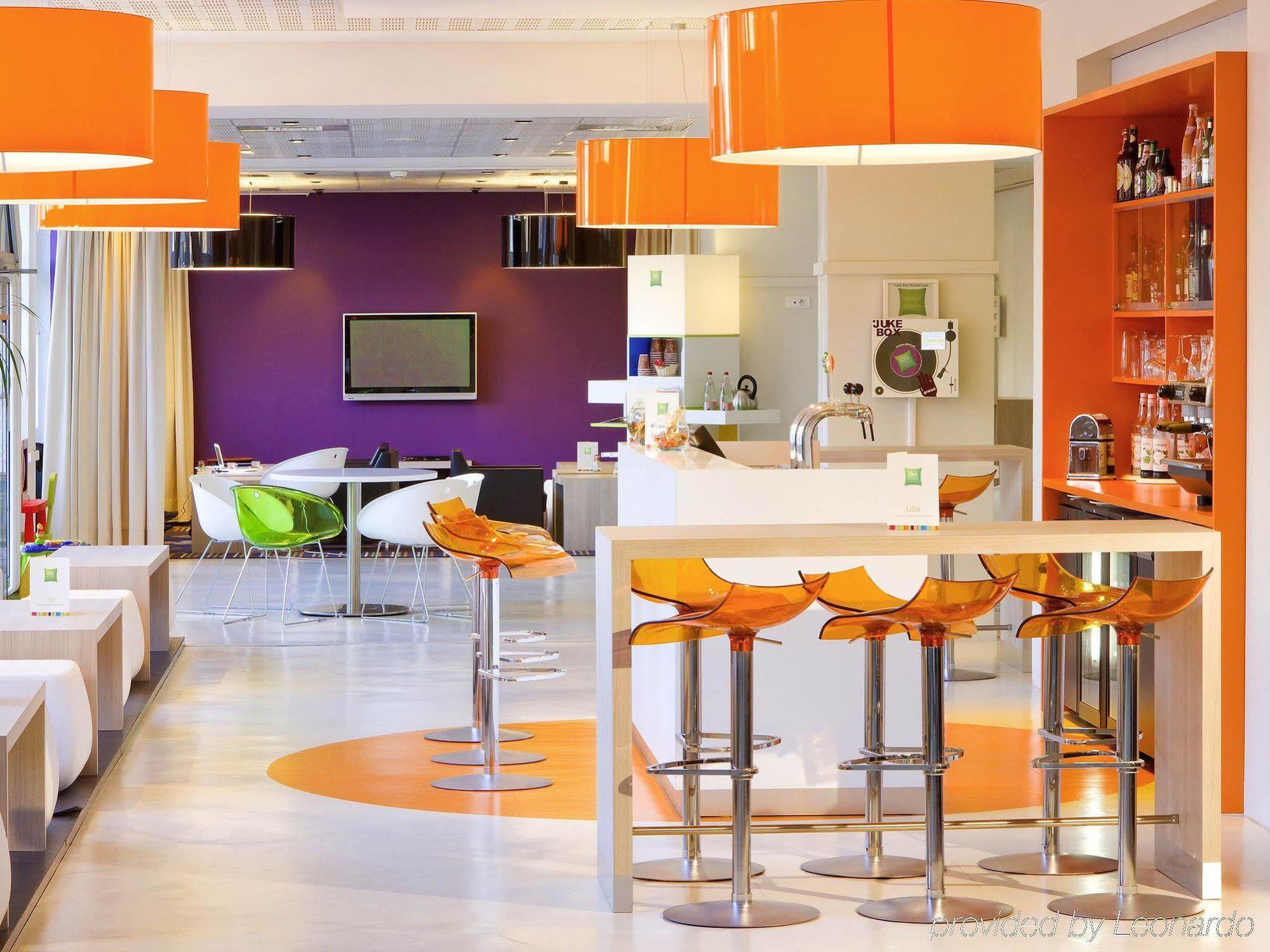 Ibis Styles Centre Gare Beffroi Hotel 3*
