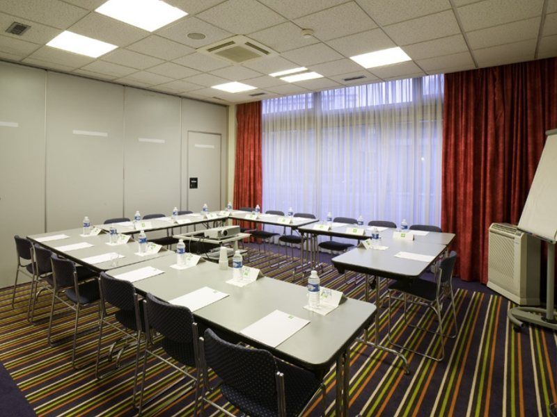 Hotel Ibis Styles Centre Gare Beffroi 3*