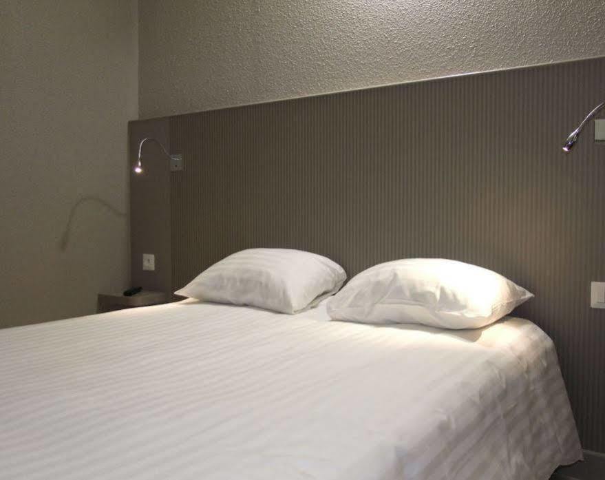 Brit Centre Hotel