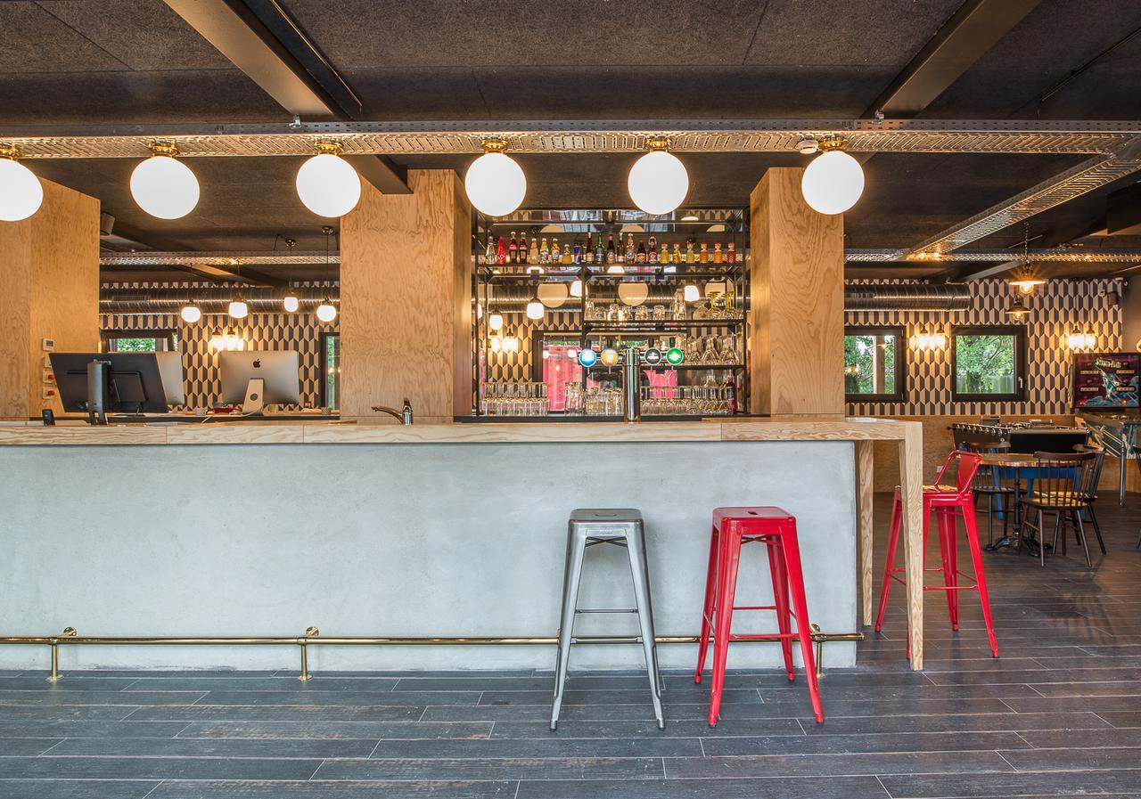 Eklo Hotel *