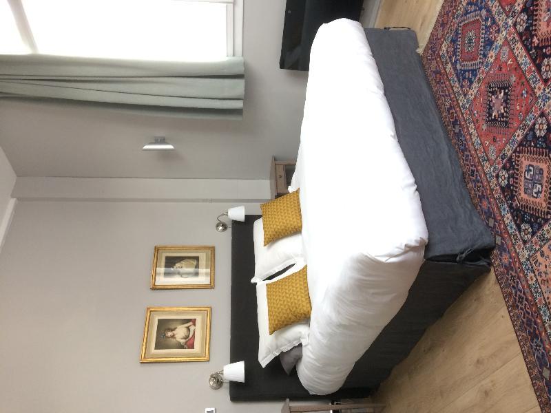 Gounod Hotel