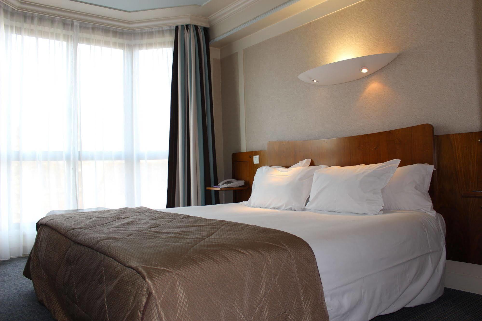 Art Deco Euralille Hotel