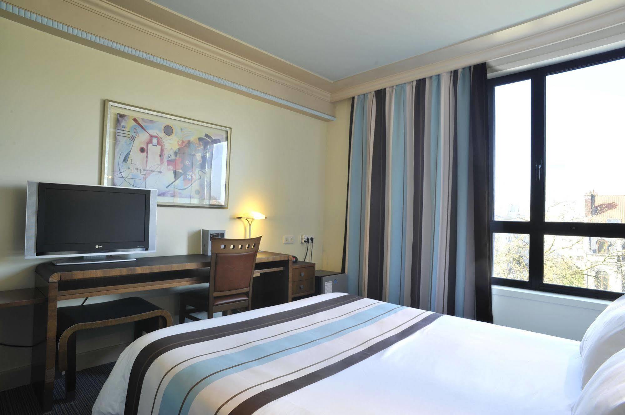 Art Deco Euralille 3* Lille