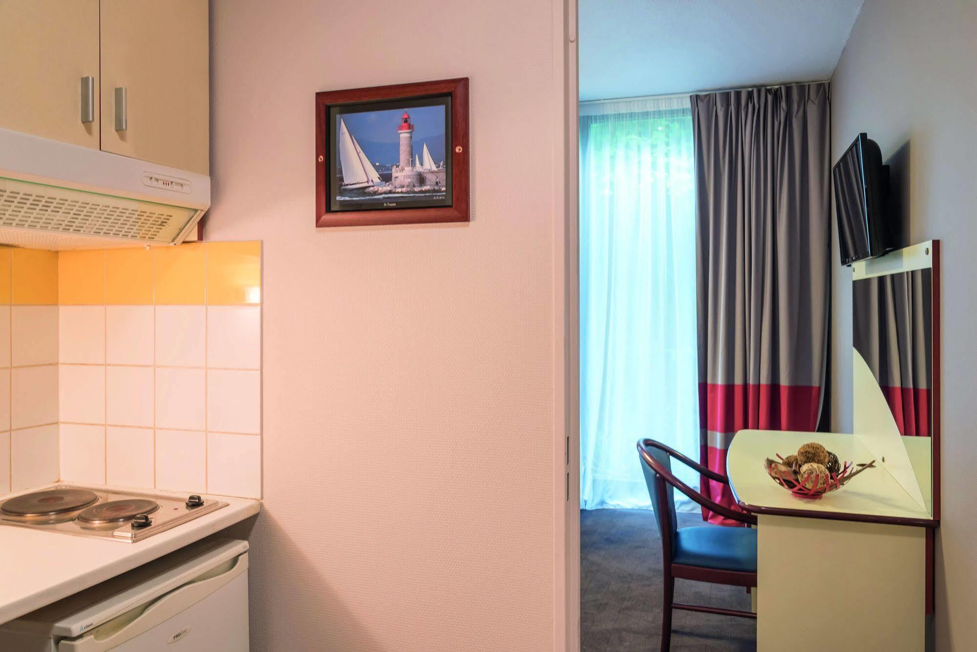 Appart'city Confort Grand Palais 3* Lille