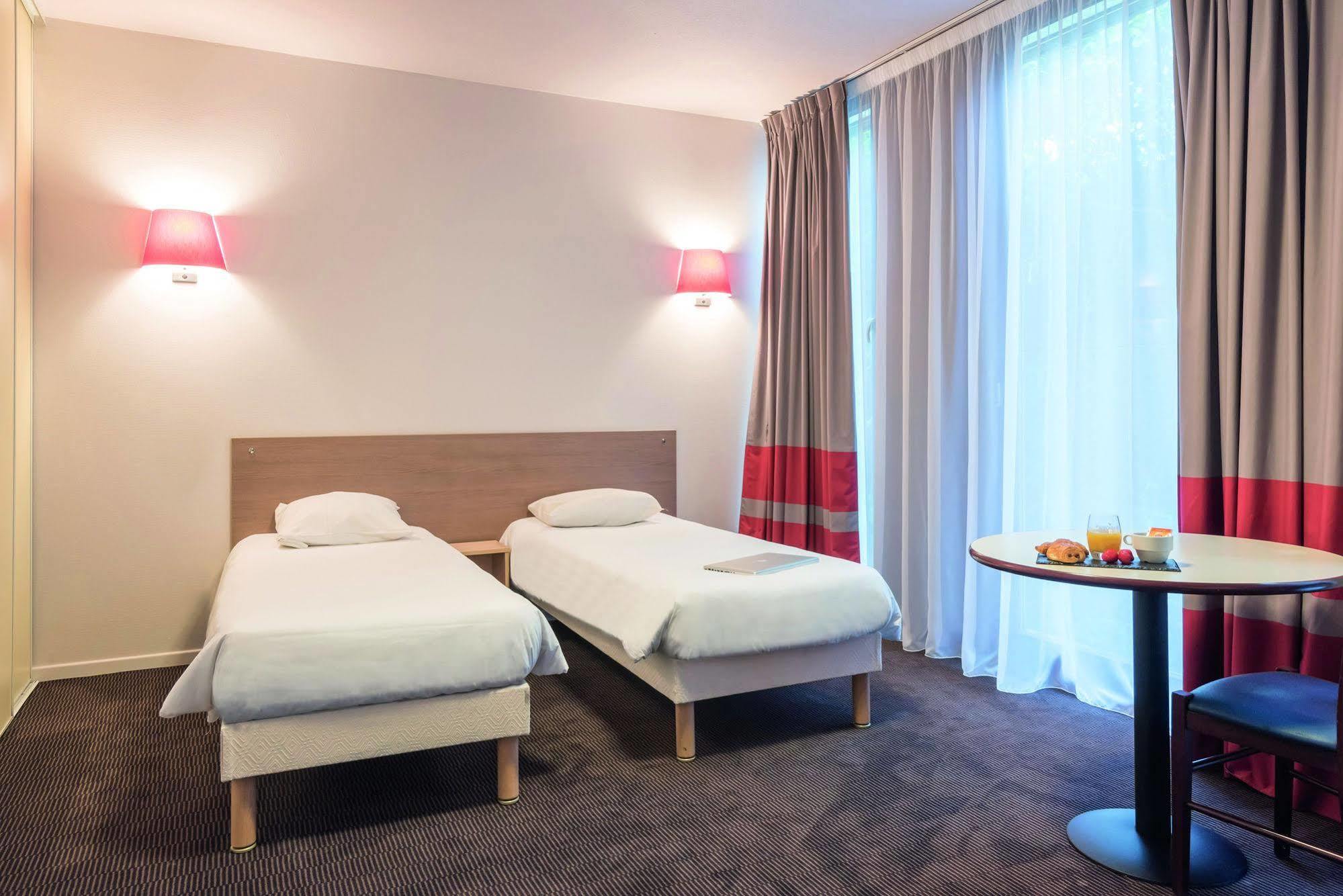 Appart'city Confort Grand Palais Aparthotel
