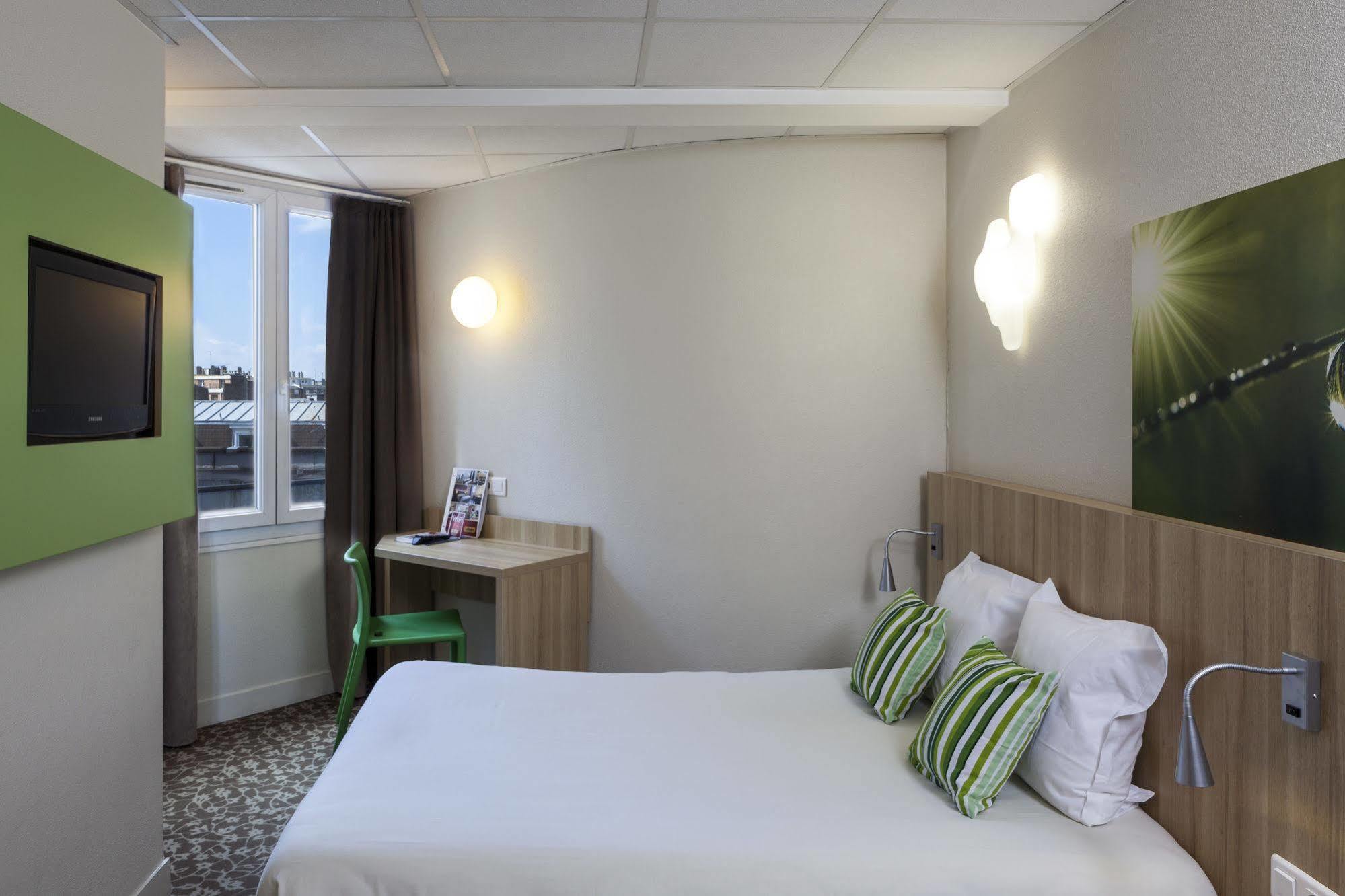Chagnot Hotel