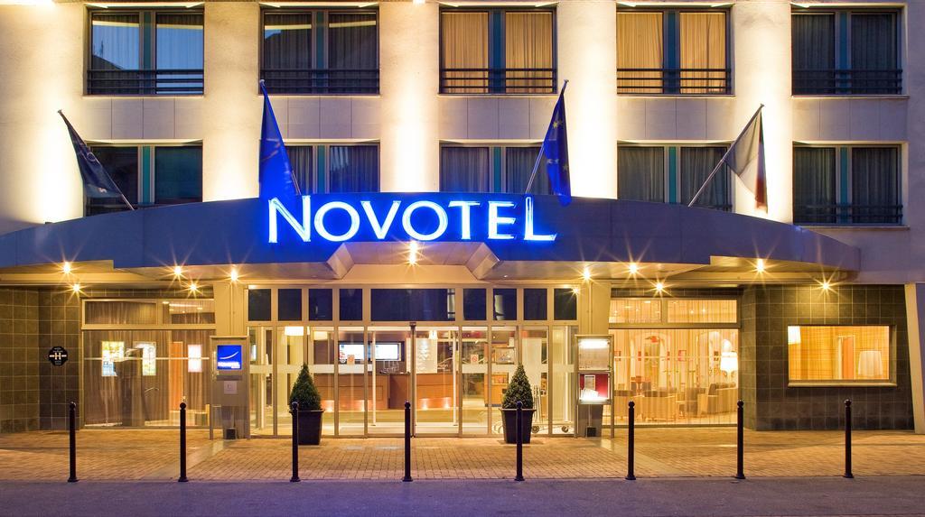 Hotel Novotel Centre Gares 4*