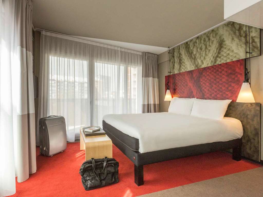 Ibis Centre Grand Palais