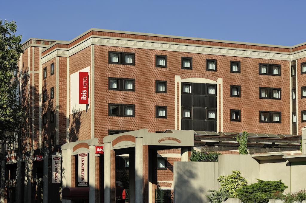 Ibis Centre Gares 3*