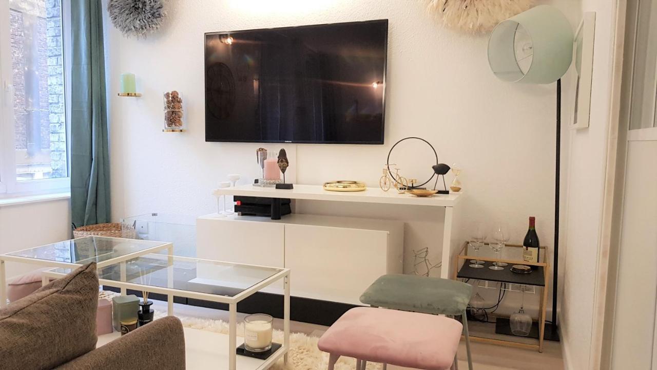 Little - Penelope Apartment Lille