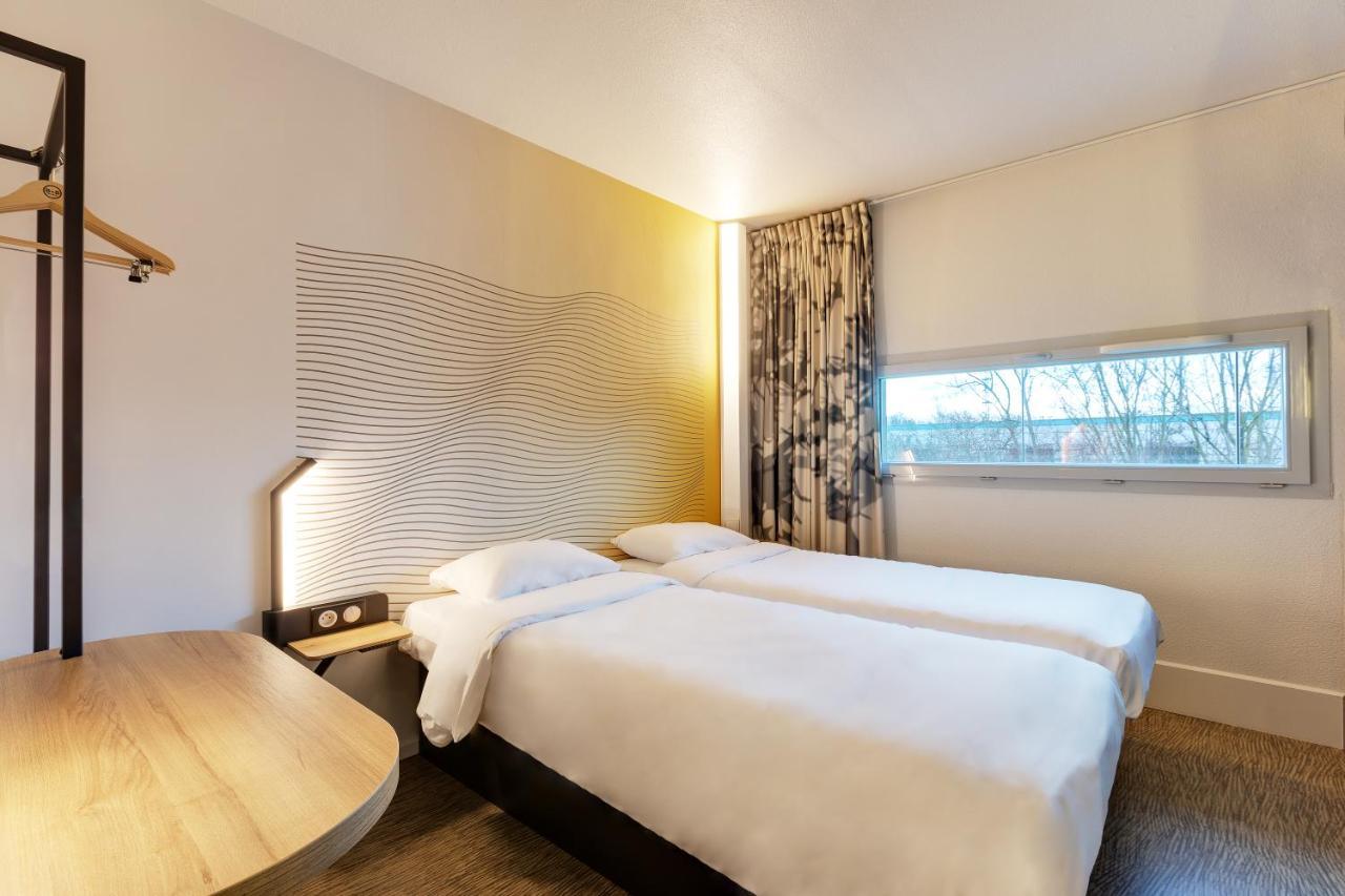 Hotel Centre Grand Palais 3*