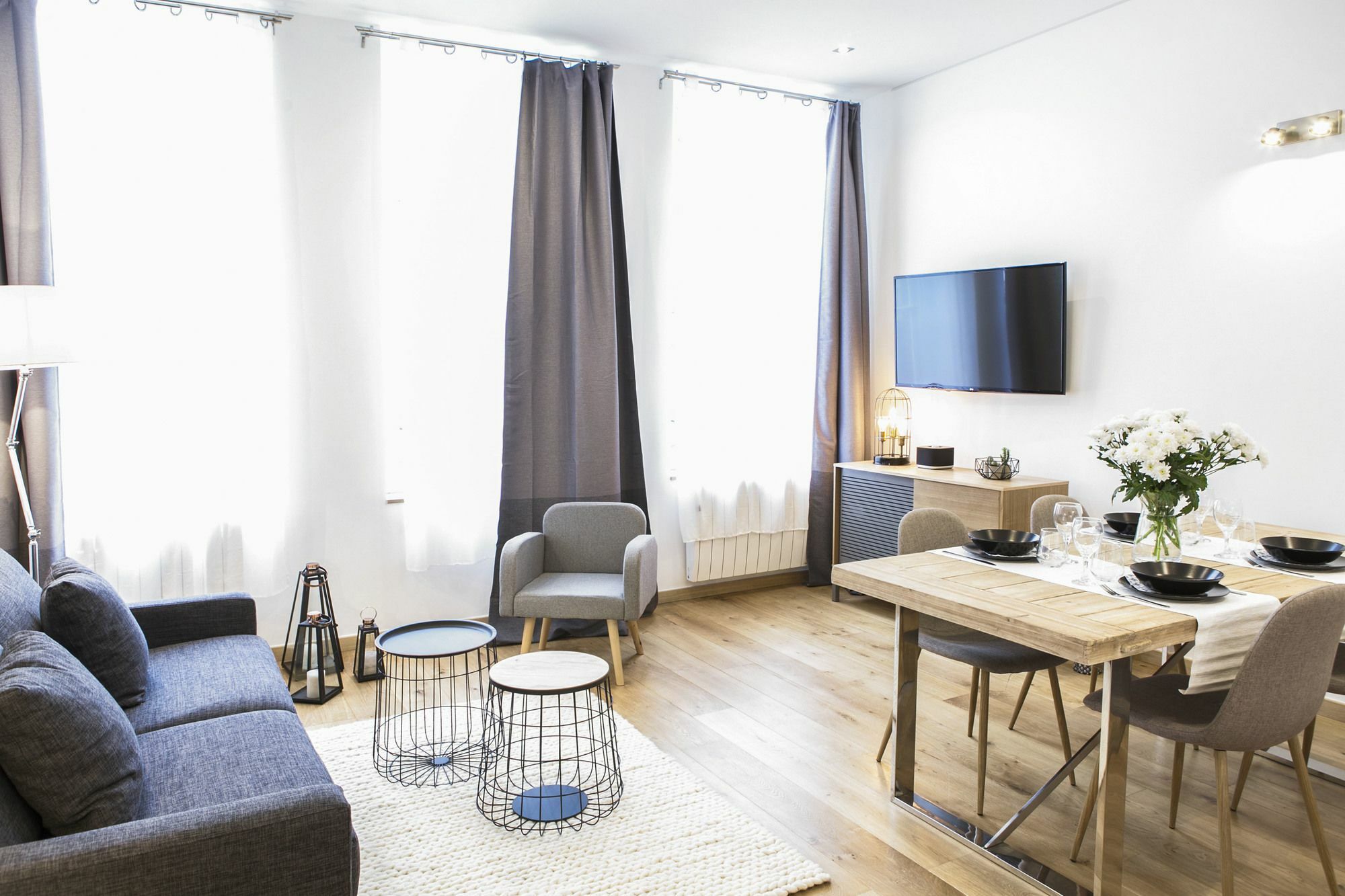 Flandres Apartment