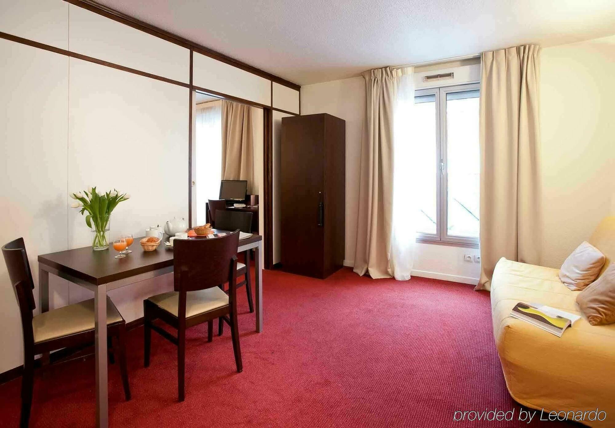 Aparthotel Adagio Access Vauban 2*