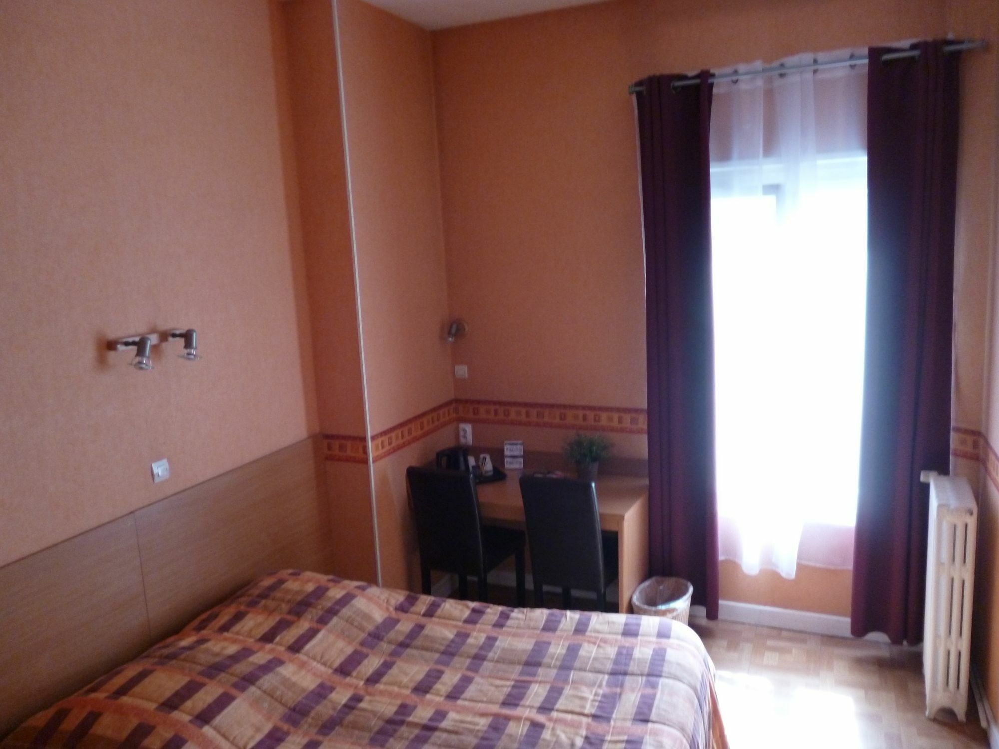 Le Floreal Hotel 2*
