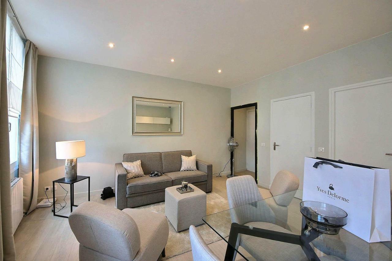 Le Laurius Apartment