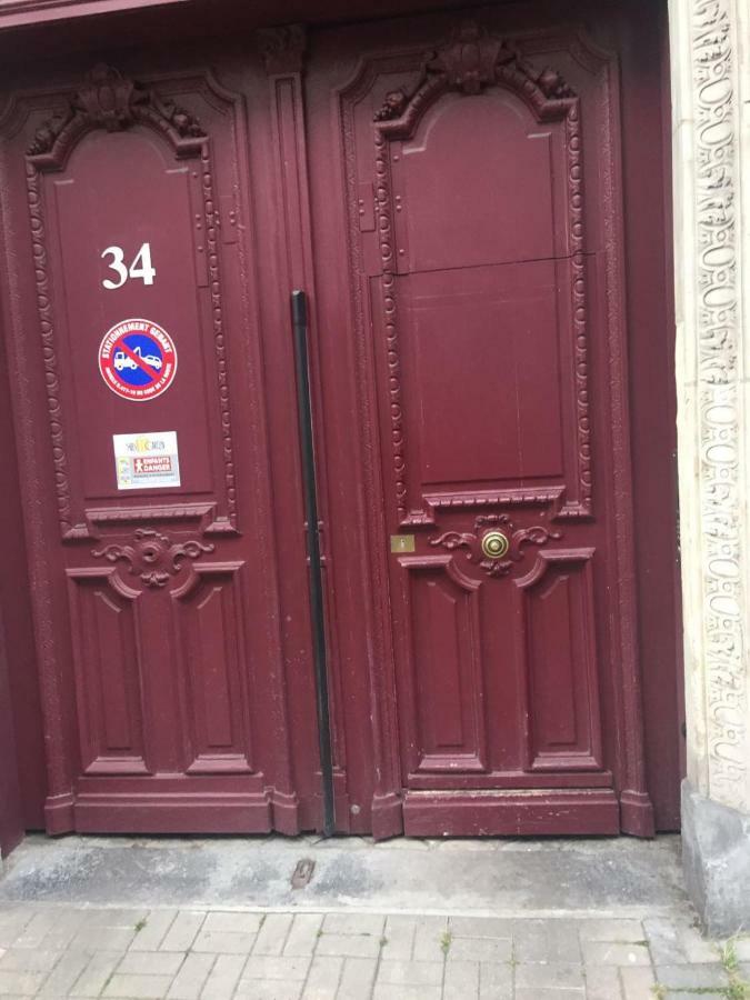 Republique Parking Prive Gratuit Apartamento