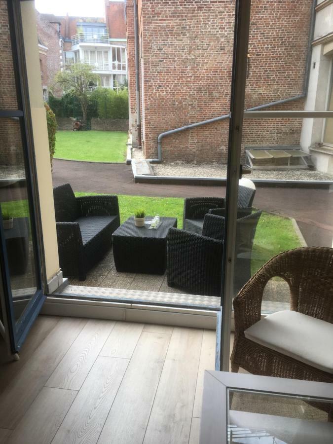 Place Aux Oignons Vieux 4 Personnes *