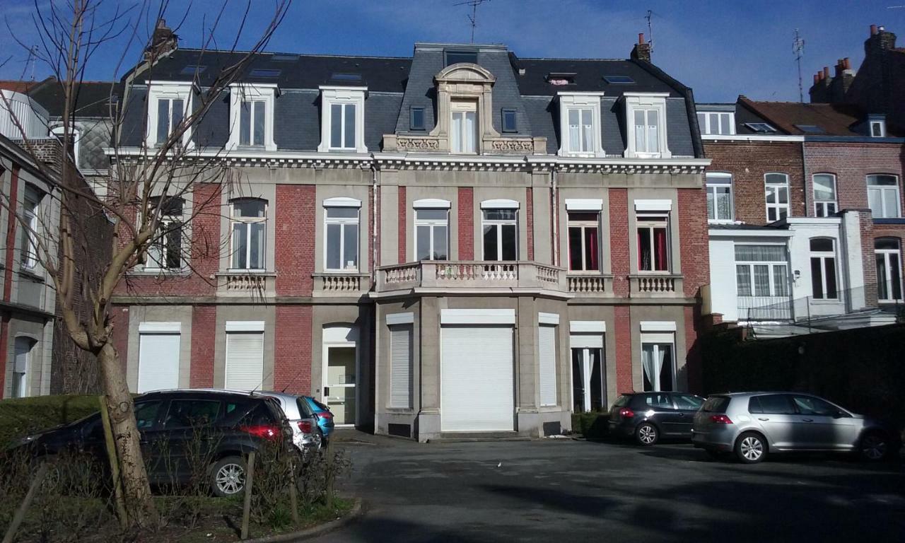 Apartment Apart Au Standing - Ambiance Cosy - Dans Un Immeuble De Prestige Du 19eme Siecle - Terrasse Au Rdc - Parking Lille