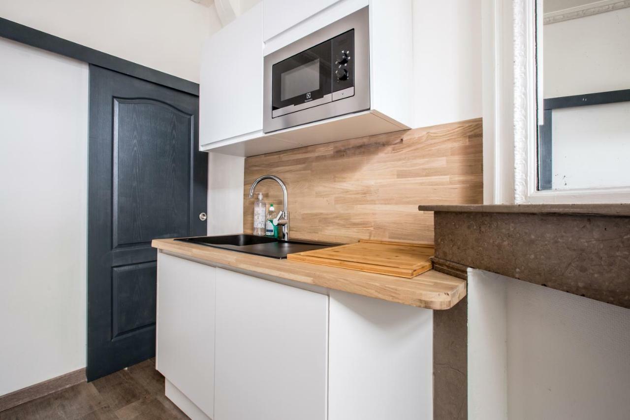 Cosy Proche Gares Apartment