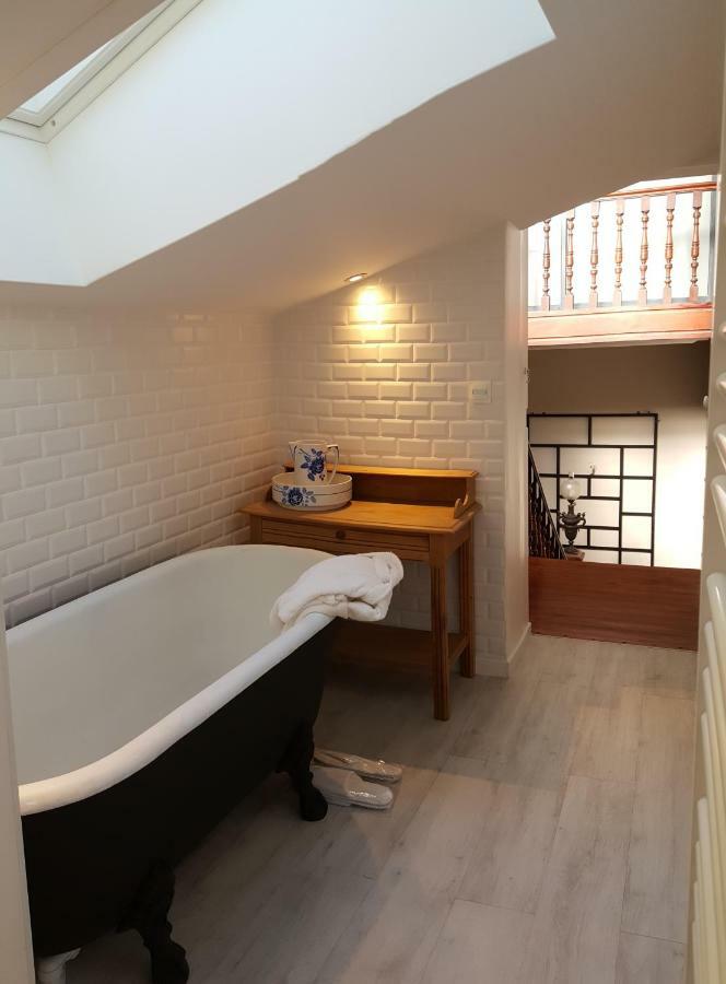 Homestay La Des Champs *