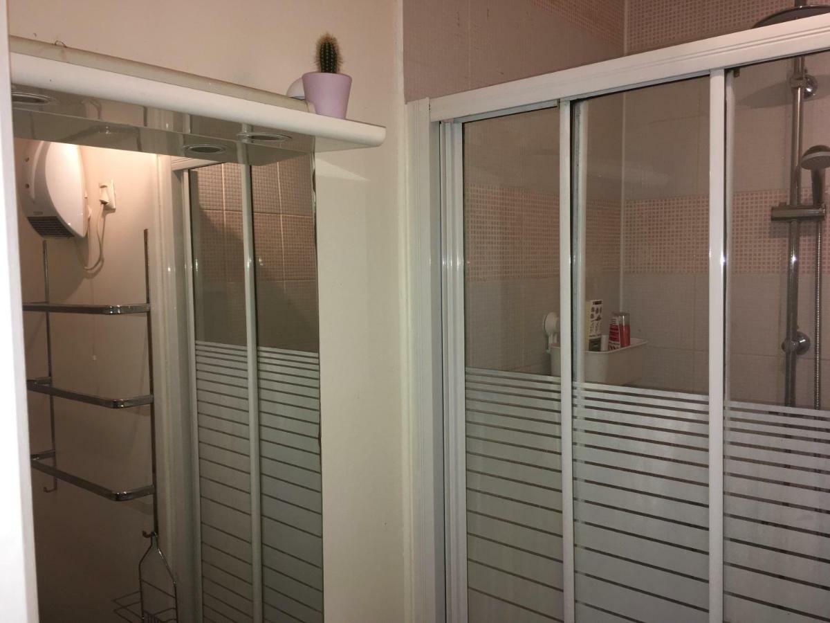 Vauban, Cozy + Breakfast & Massage Chair Apartment Lille
