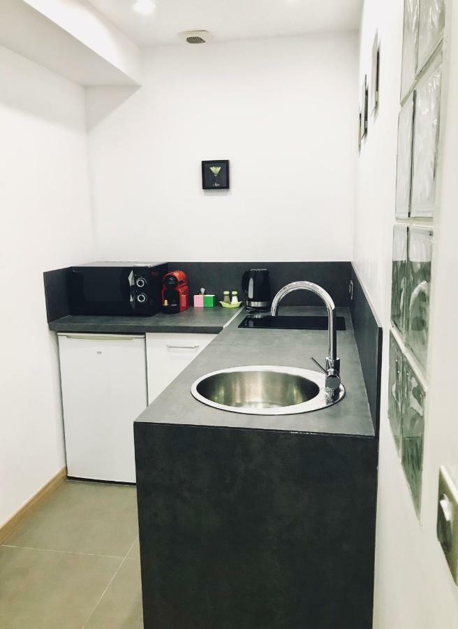 Le Madame Little Apartment