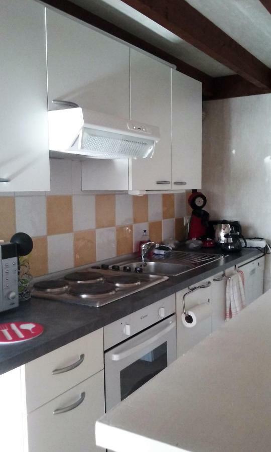 Apart Au Standing - Ambiance Cosy - Dans Un Immeuble De Prestige Du 19eme Siecle - Terrasse Au Rdc - Parking *