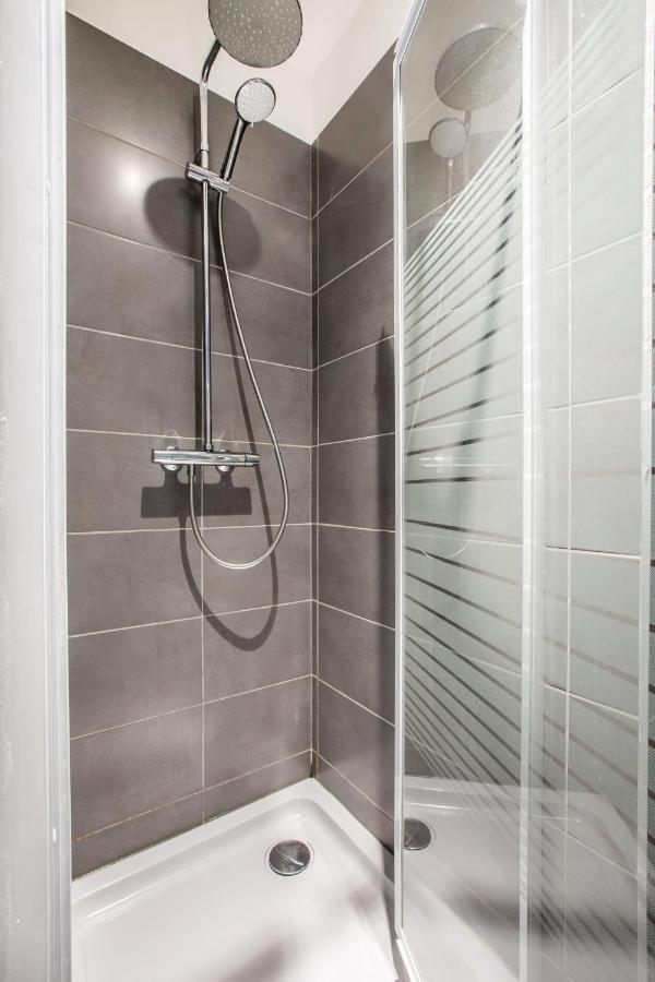 3 Au Coeur Du Vieux Apartamento *