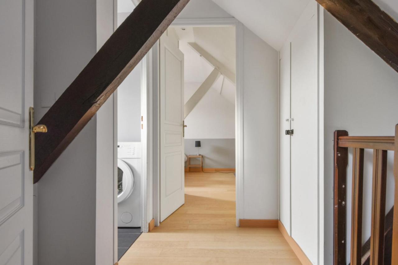Charming Flat At The Heart Of Old Close To Stations - Welkeys Apartment *