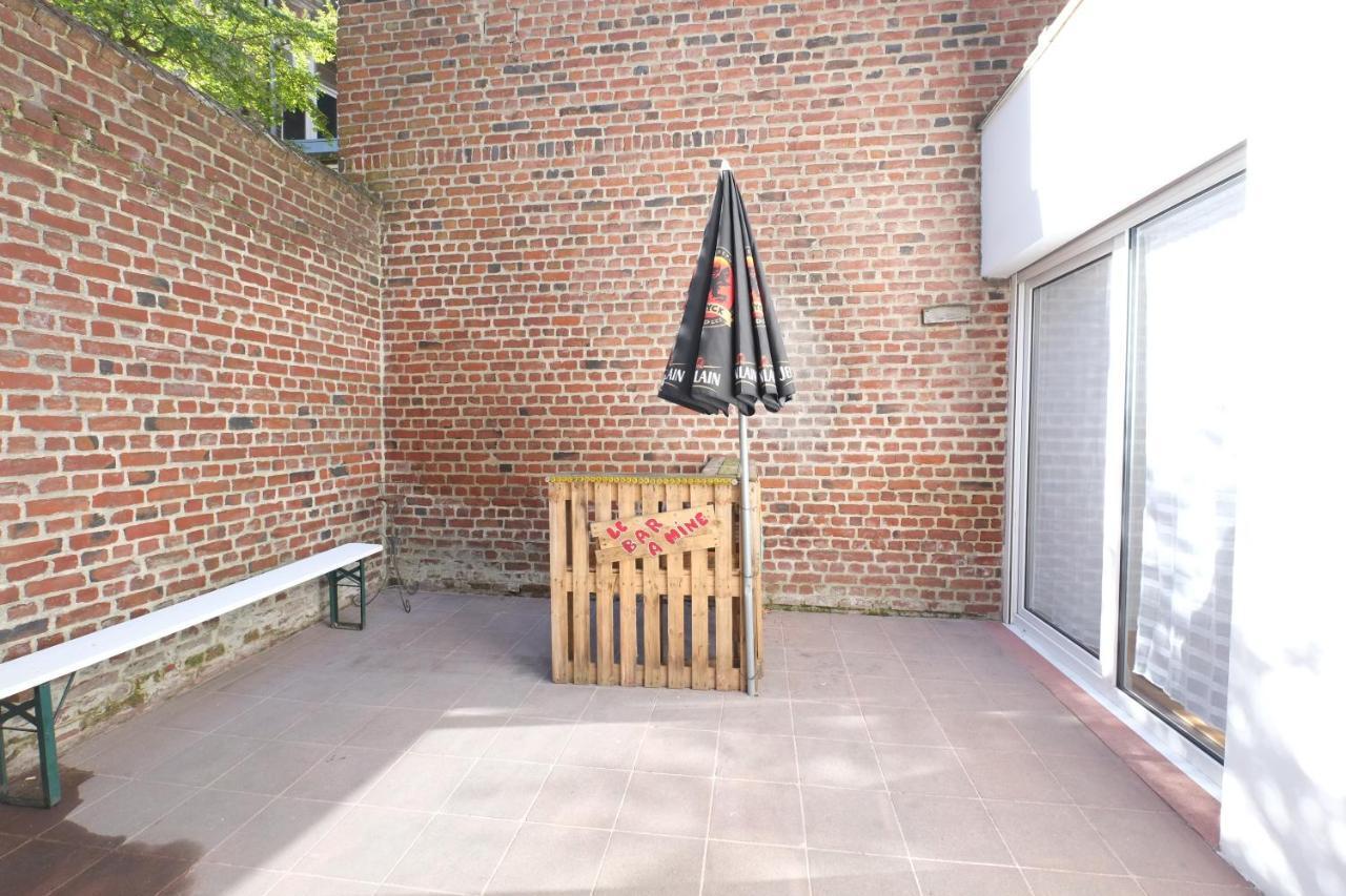 Escale De 80 M2 Avec Cour Et Parking * Lille