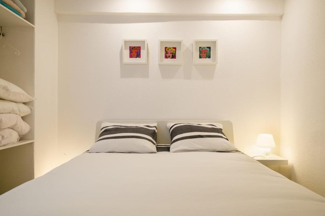 Charming Typical Flat In The Old Town !