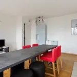 Spacious And Cozy Close To The Historical Lille