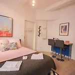 Lille Centre - Nice, Cozy And Functional Studio