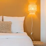 Renovated 2-Bedroom Duplex Near Metro.