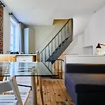 Grand-Place & Vieux-Lille: Equipped Duplex